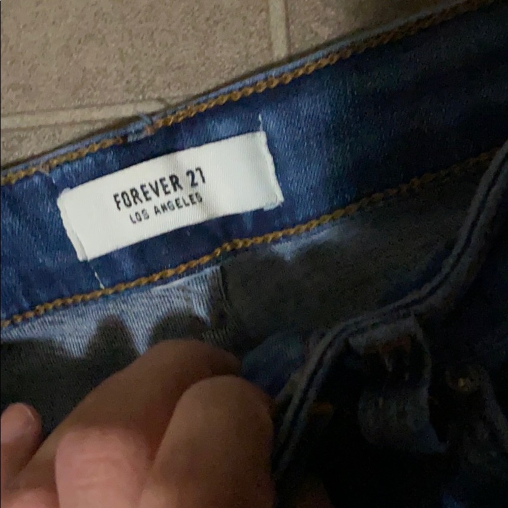 Jeans - Picture 2 of 2